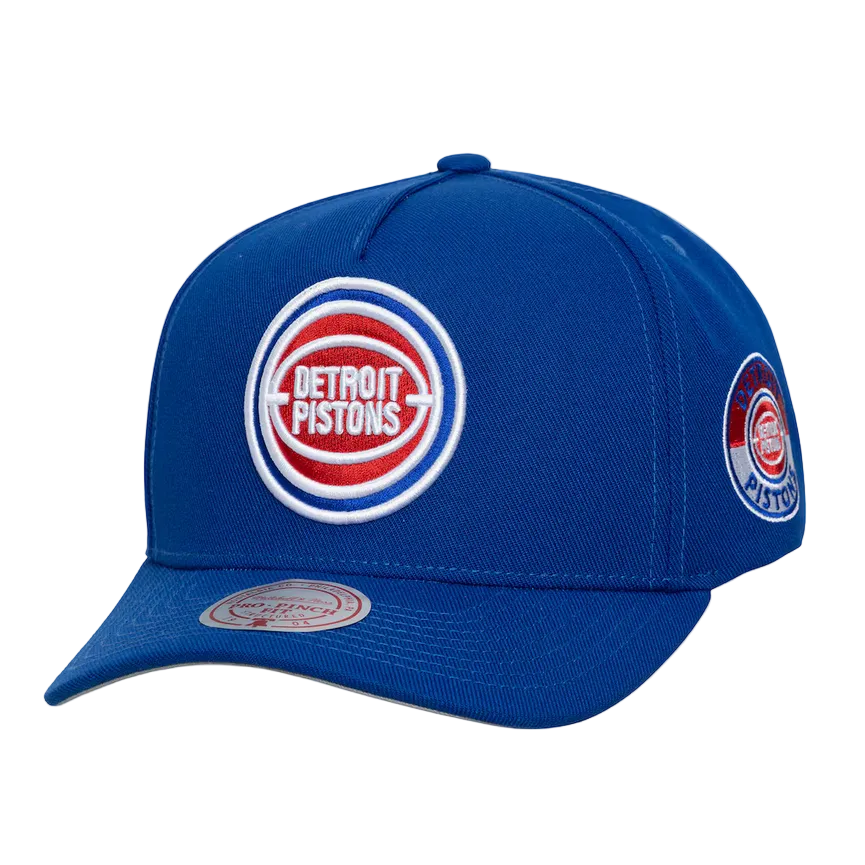MITCHELL AND NESS PISTONS HARDWOOD SNAPBACK by Mitchell and Ness