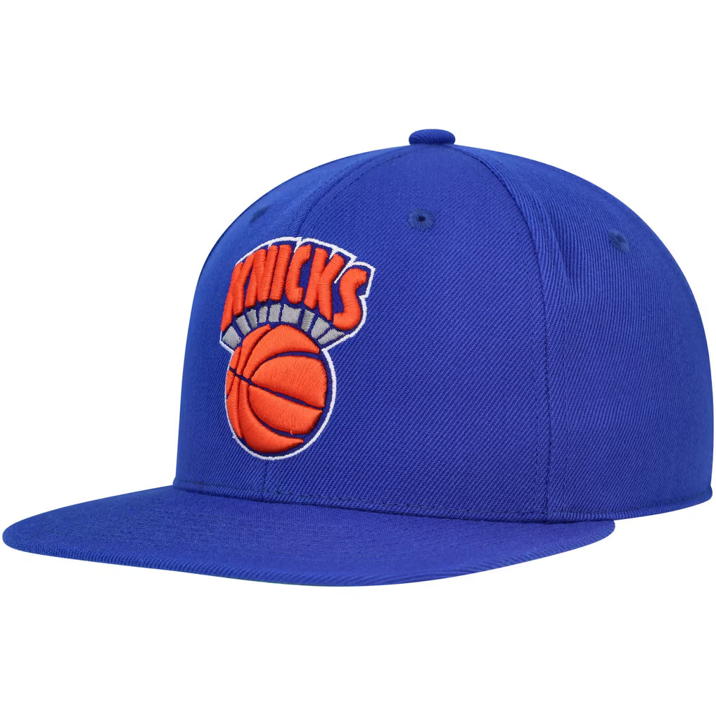 MITCHELL & NESS KNICKS NBA TEAM GROUND 2.0 SNAPBACK by Mitchell and Ness