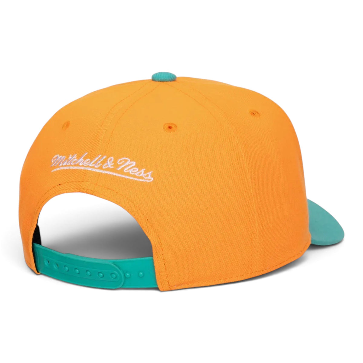 MITCHELL & NESS SAN ANTONIO SPURS LEGENDARY AWAY PRO HAT by Mitchell and Ness