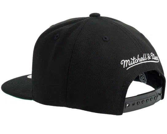 MITCHELL & NESS LOS ANGELES KINGS PLAYOFF WIN SNAPBACK HAT by Mitchell and Ness