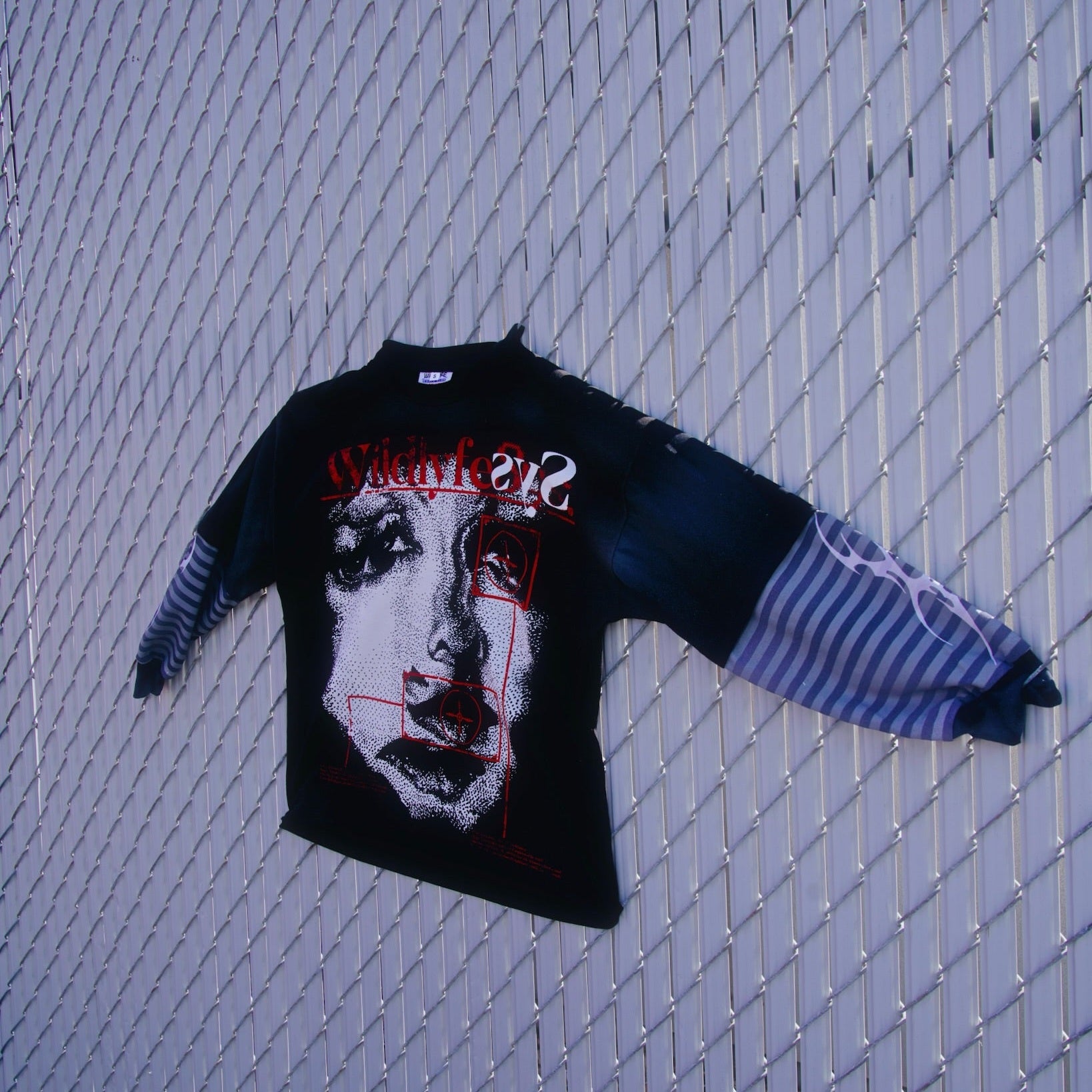 WILDLYFE MEDUSA DOUBLE SLEEVE TEE by WILDLYFE