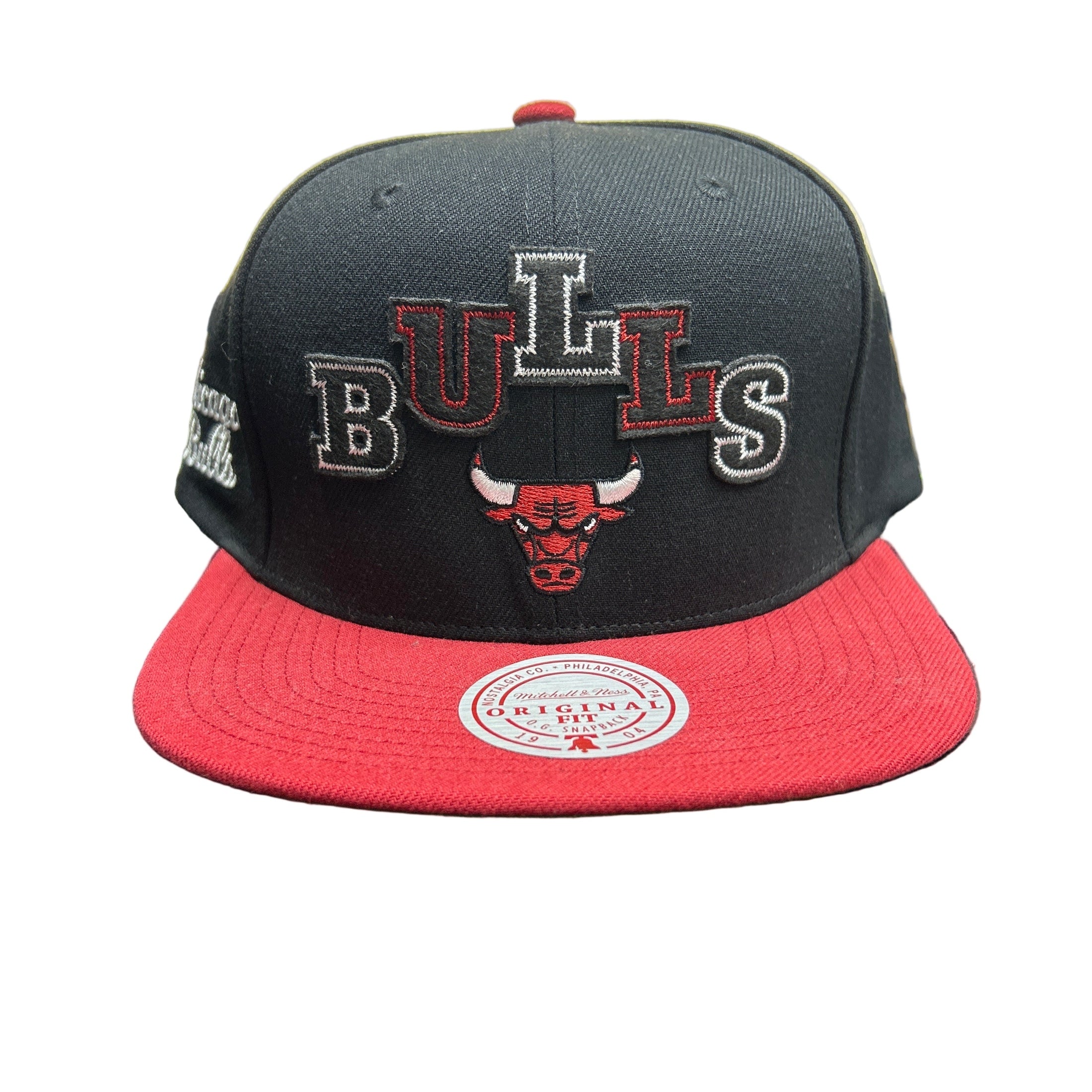 MITCHELL AND NESS BULLS UPRISE SNAPBACK