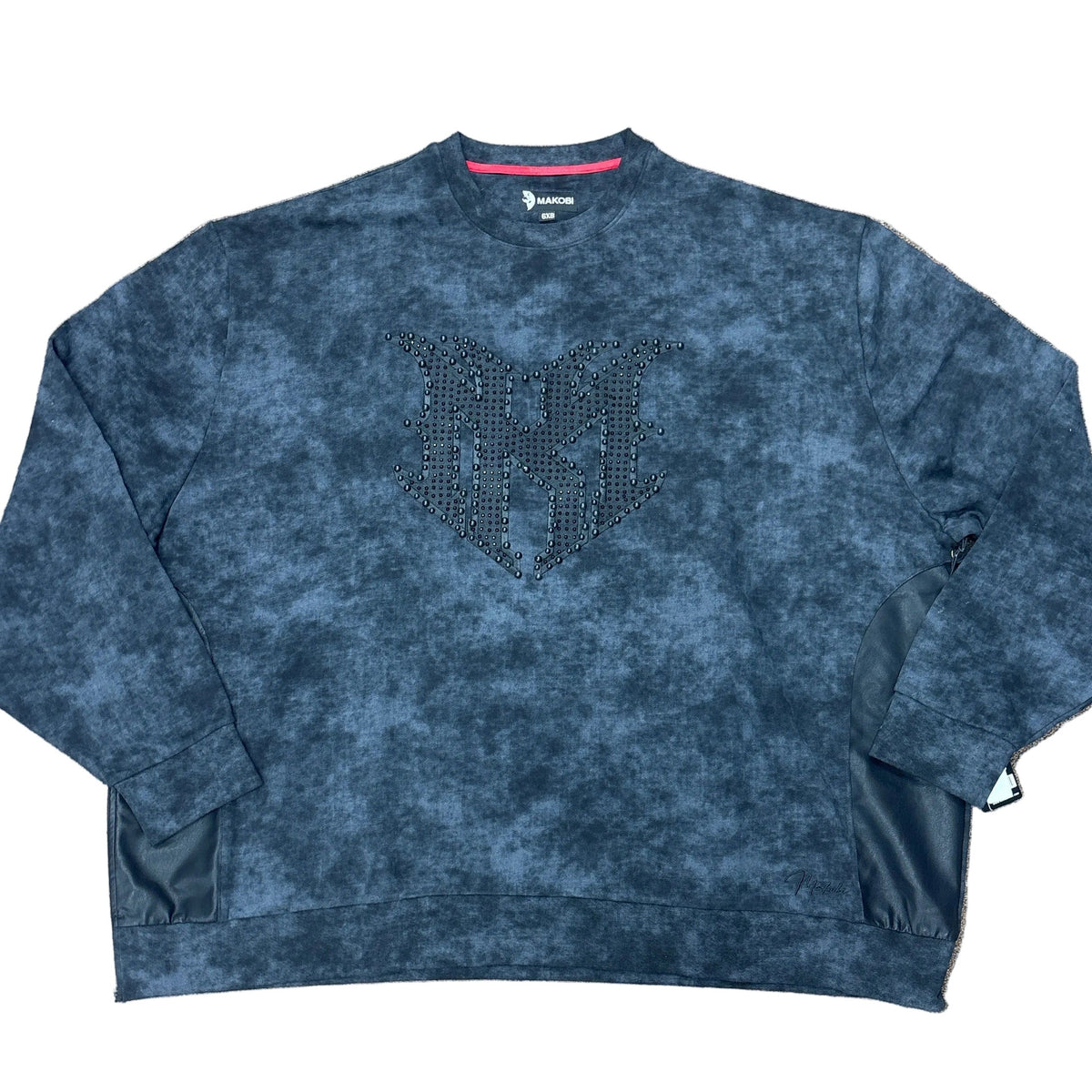 MAKOBI MEDALLION CREWNECK by MAKOBI