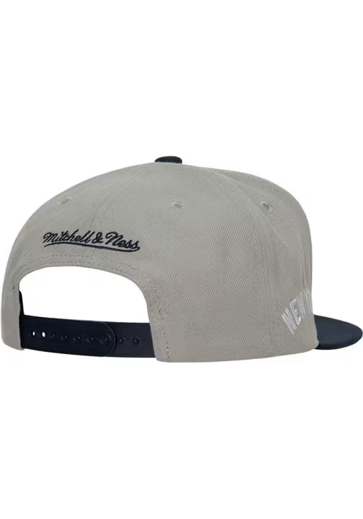 MITCHELL & NESS YANKEES AWAY SNAPBACK COOP by Mitchell and Ness