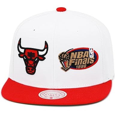 MITCHELL AND NESS BULLS NBA FINALS SNAPBACK
