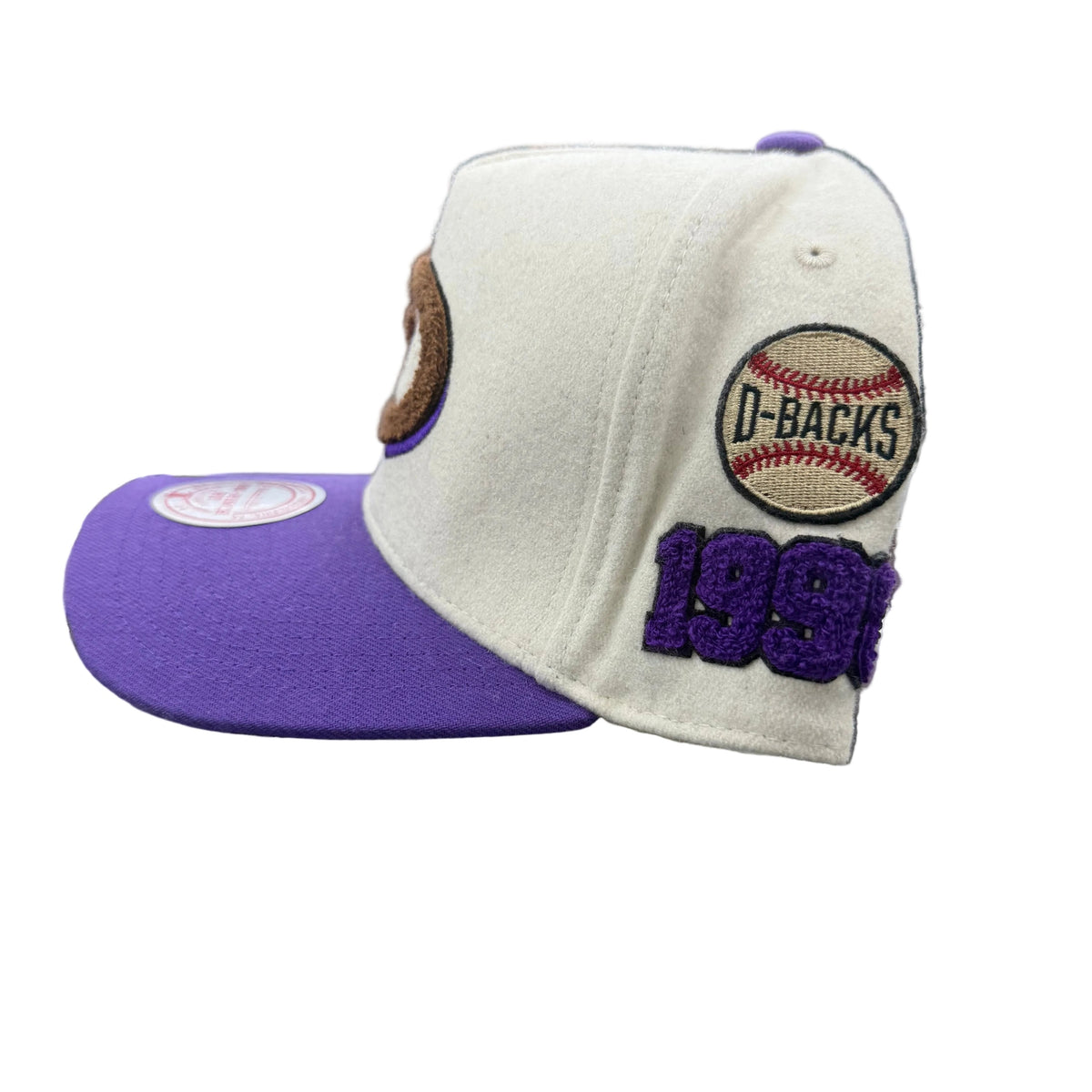 MITCHELL AND NESS MLB CREAM TEAM HATS by Mitchell and Ness