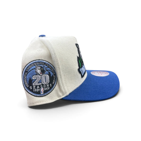 MITCHELL AND NESS NBA CREAM TEAM HATS by Mitchell and Ness