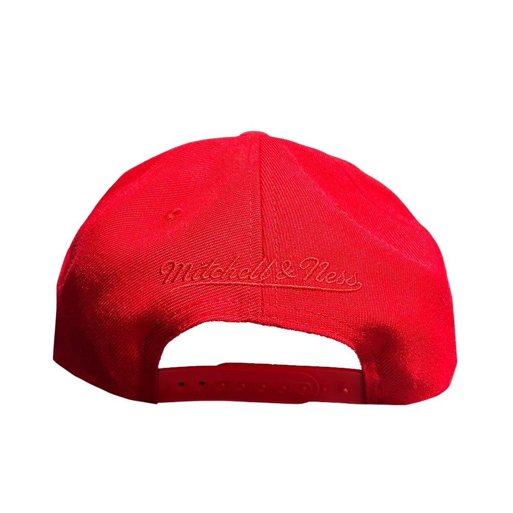 MITCHELL & NESS NEW YORK YANKEES RED AND WHITE OG SNAPBACK HAT by Mitchell and Ness