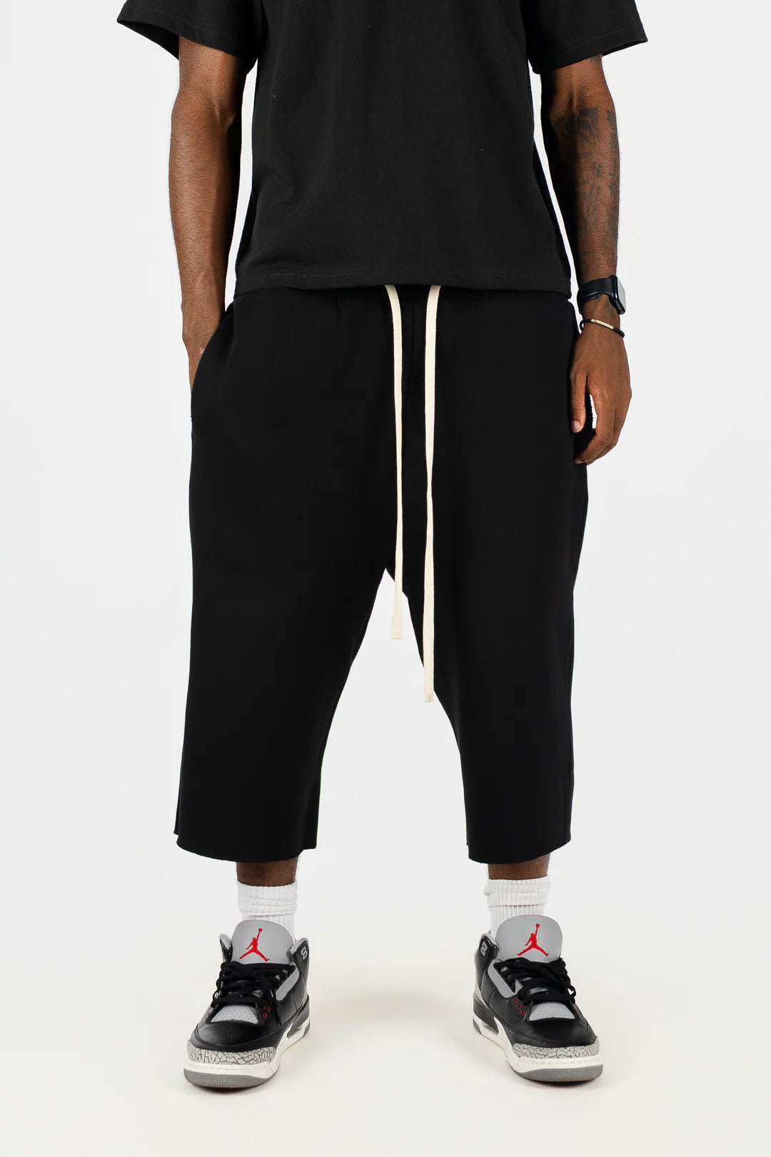 DAY1NE WASHED SWEATSHORTS by DAY1NE