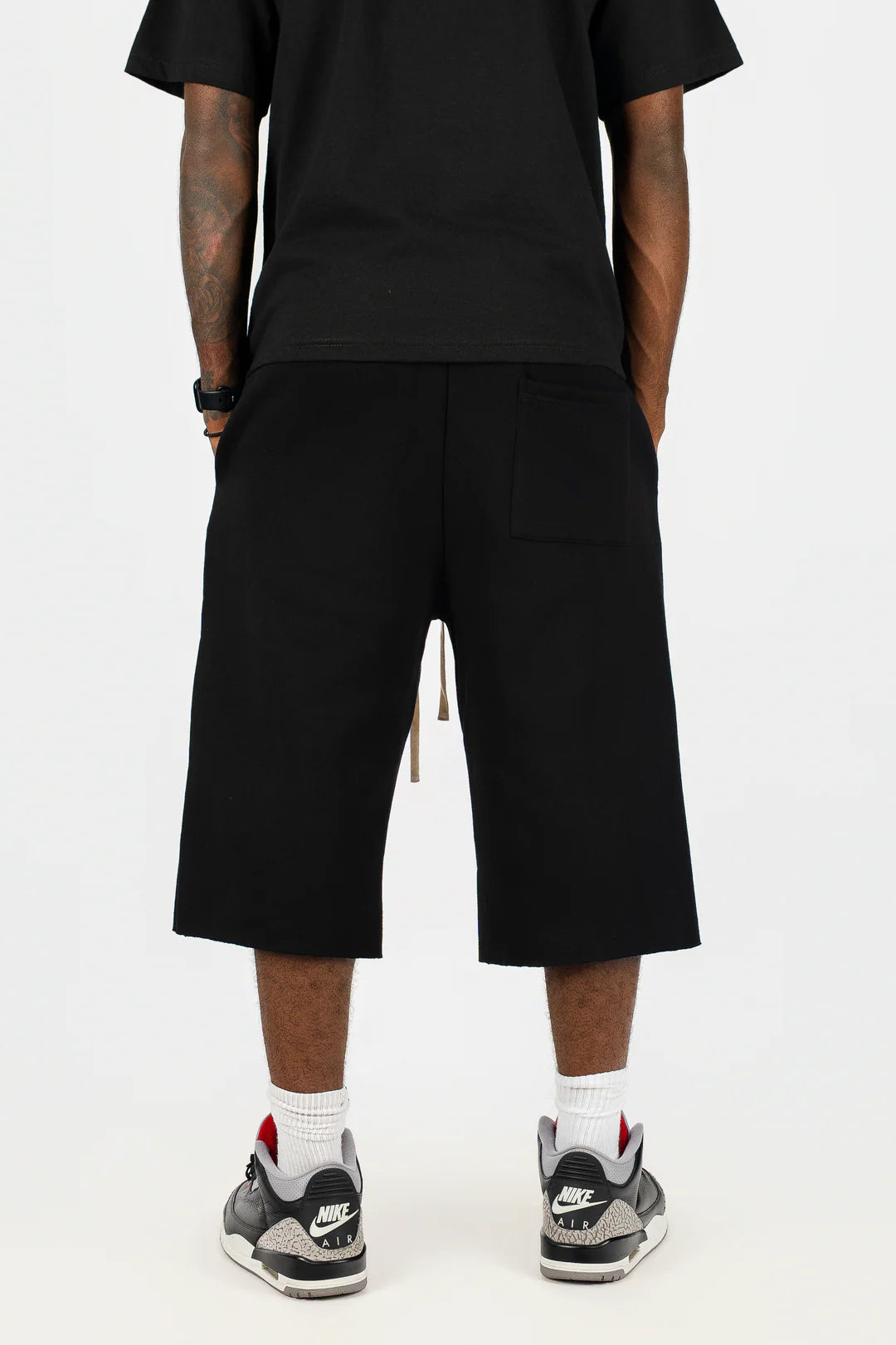 DAY1NE WASHED SWEATSHORTS by DAY1NE