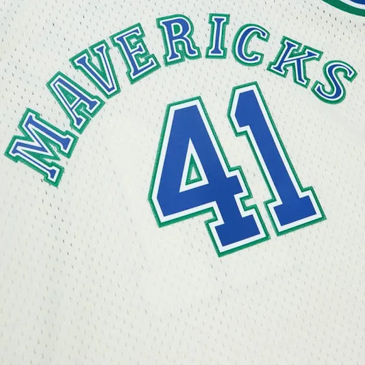 MITCHELL AND NESS 1998 DIRK NOWITZKI by Mitchell and Ness