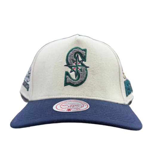 MITCHELL AND NESS MLB CREAM TEAM HATS by Mitchell and Ness