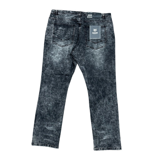 MAKBOI NEVER BACK DOWN JEANS by Makobi