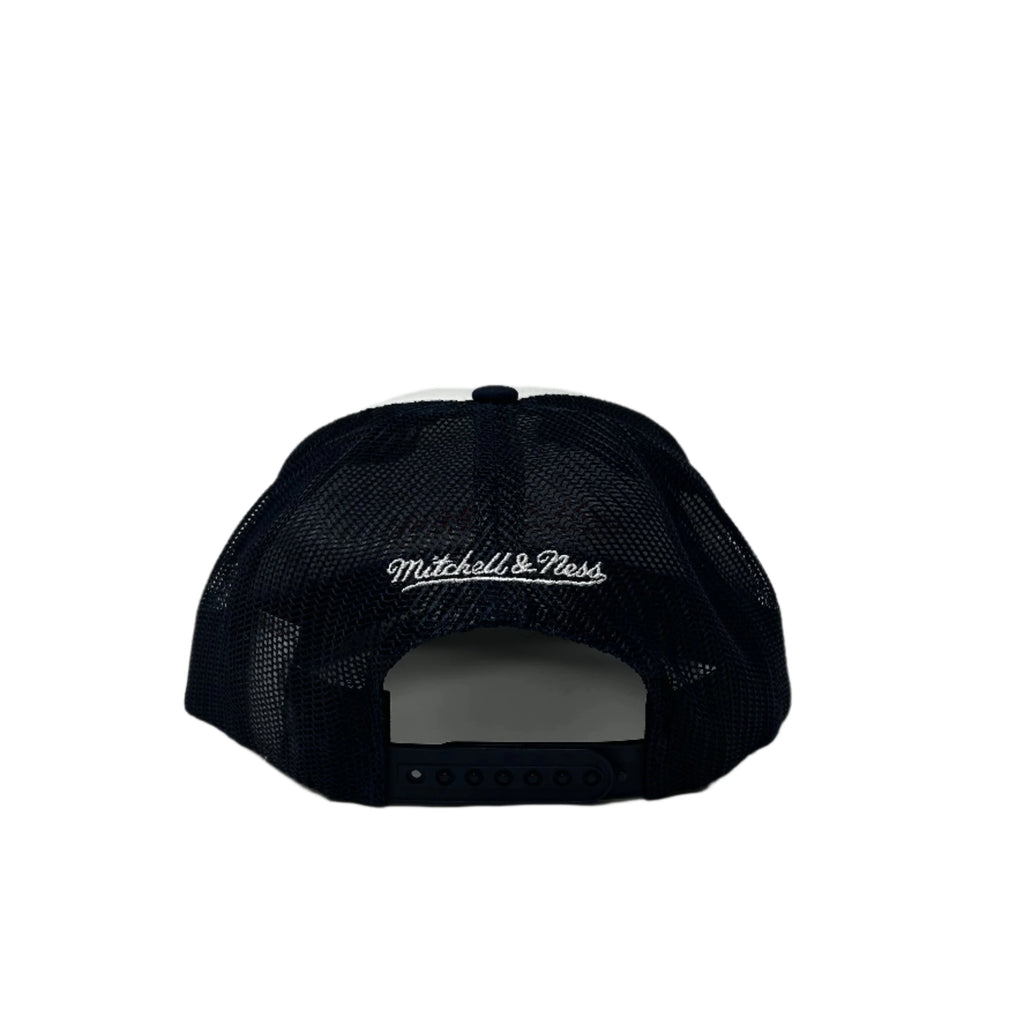 MITCHELL AND NESS TRUCKER BRAVES
