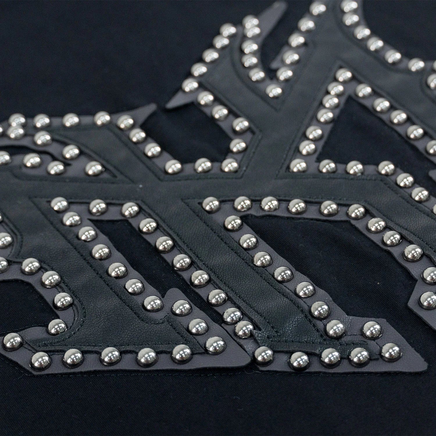 MAKOBI BOTTEGA TEE SMOKE BLACK