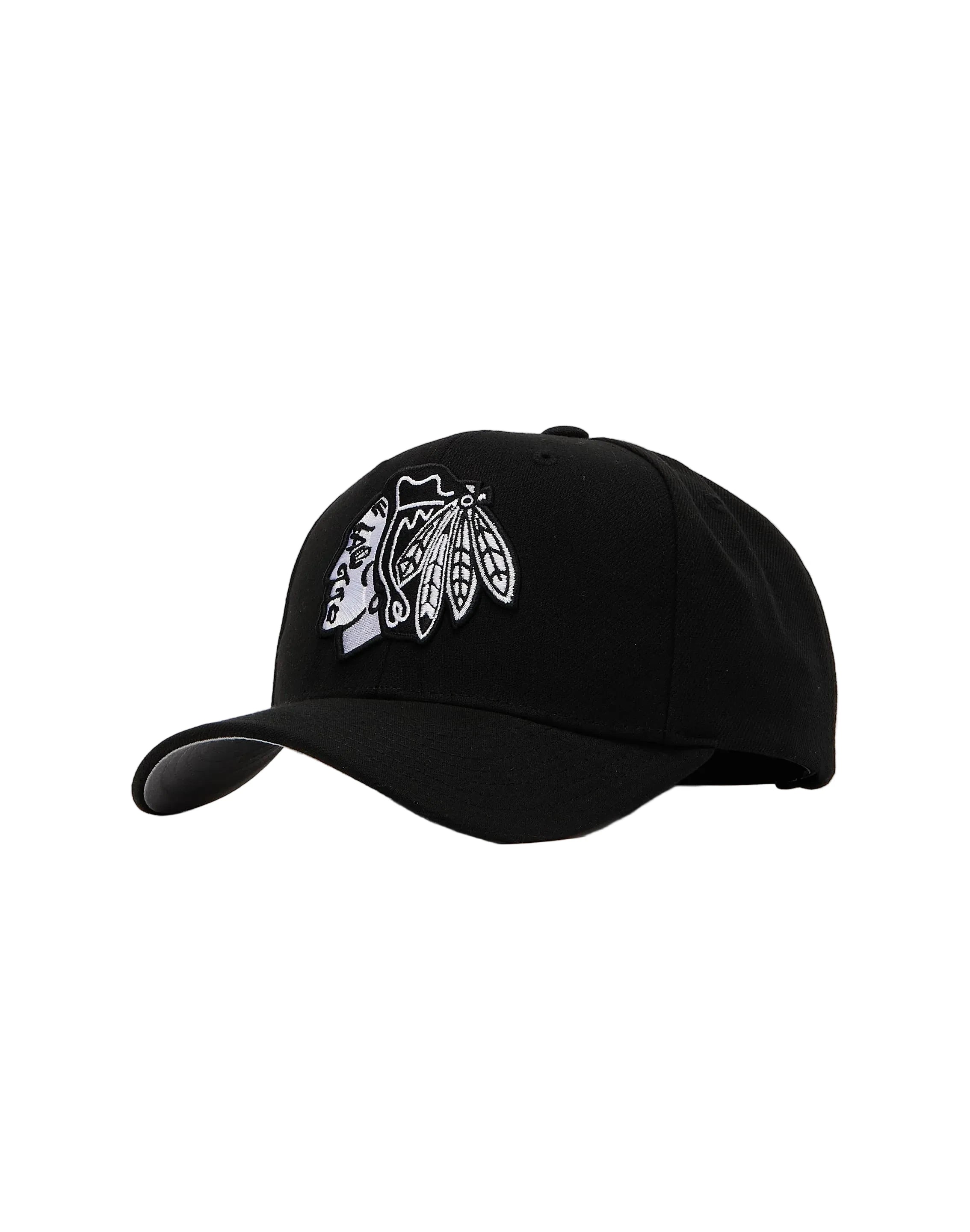 MITCHELL AND NESS CHICAGO BLACKHAWKS HATS by Mitchell and Ness