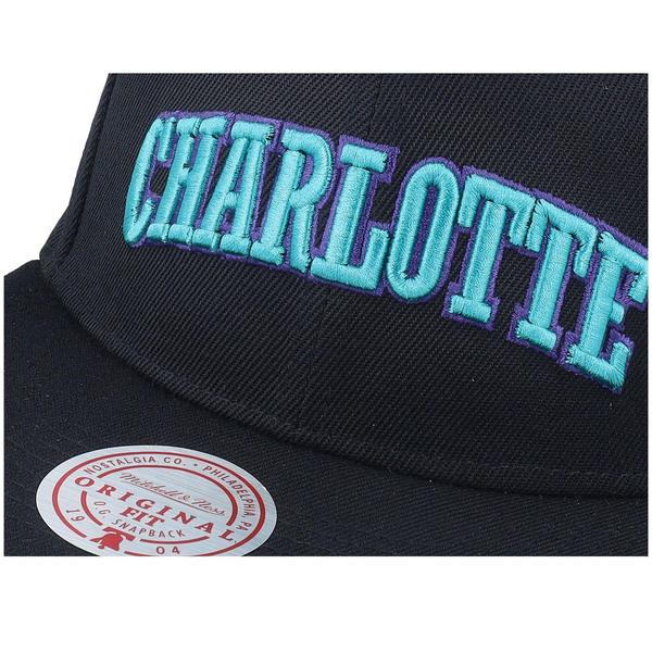 MITCHELL AND NESS HORNETS SNAPBACK by Mitchell and Ness