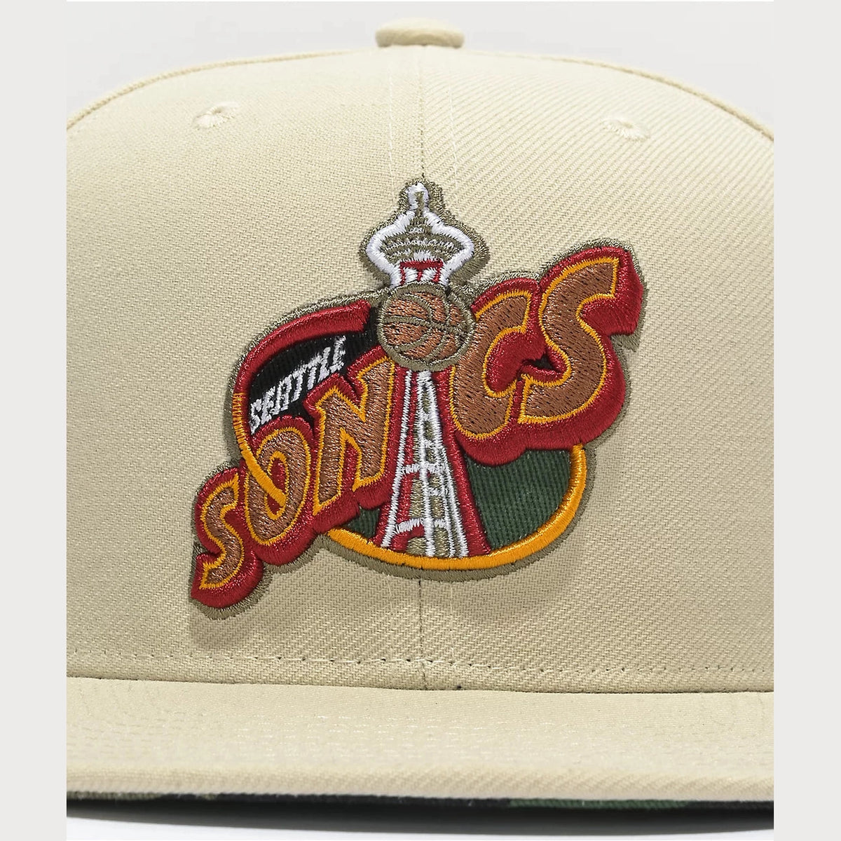 MITCHELL AND NESS NBA OFF WHITE HATS by Mitchell and Ness