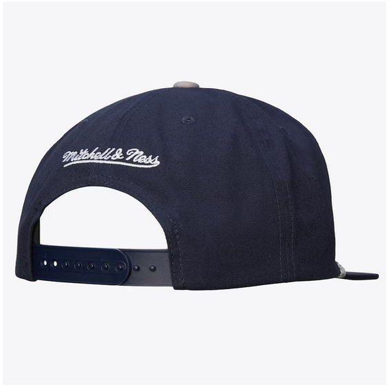 MITCHELL AND NESS ATLANTA BRAVES SNAPBACK