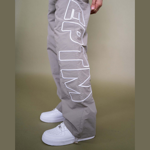 EPTM LOGO PANTS-GREY by EPTM