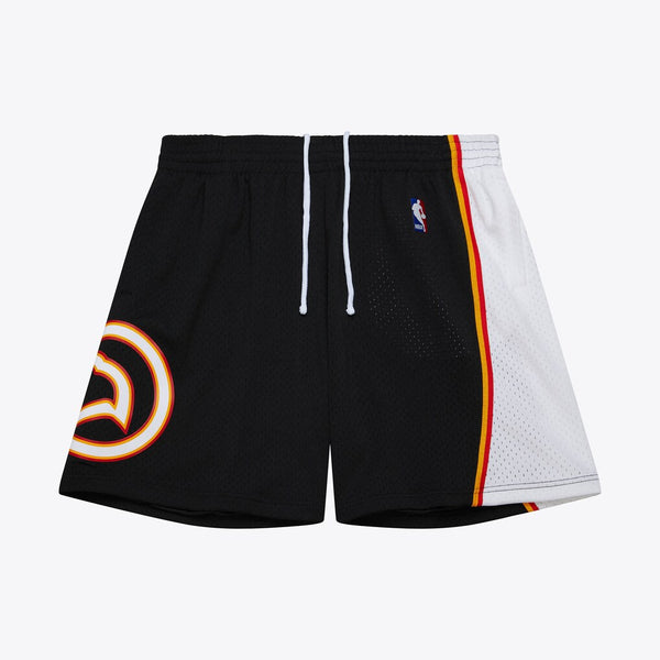 MITCHELL AND NESS 1994 ATLANTA HAWKS NBA DAY SHORTS by Mitchell and Ness