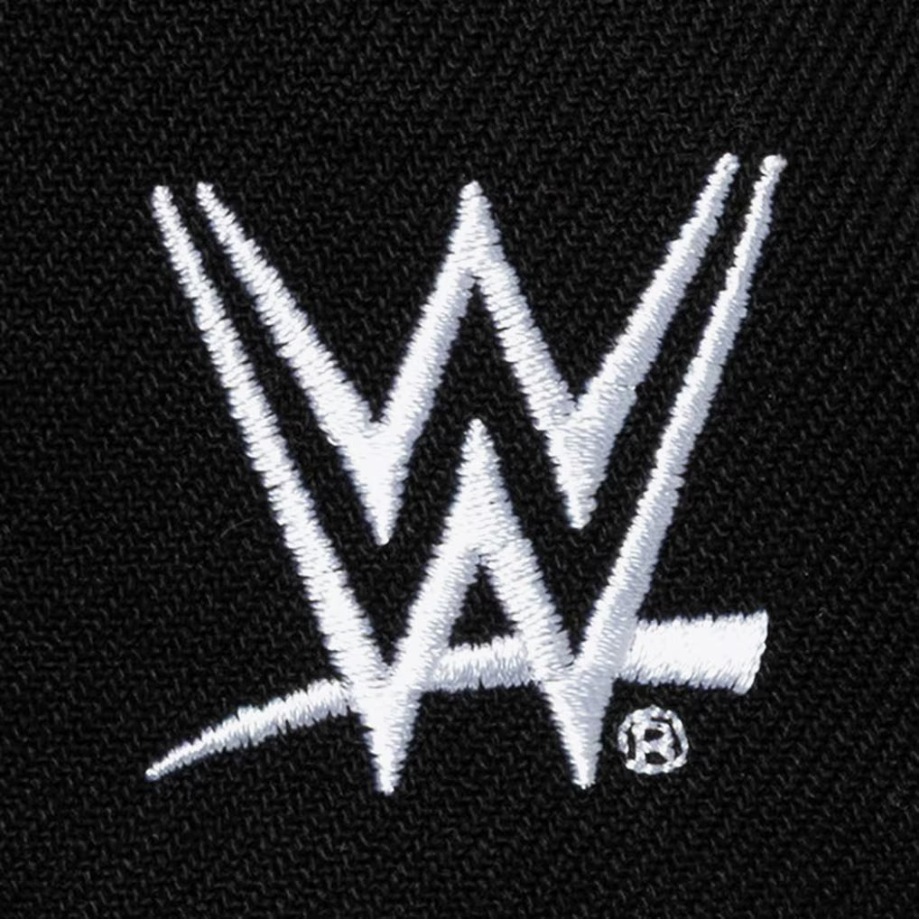 MITCHELL AND NESS WWE STATEMENT PRO HATS by Mitchell and Ness