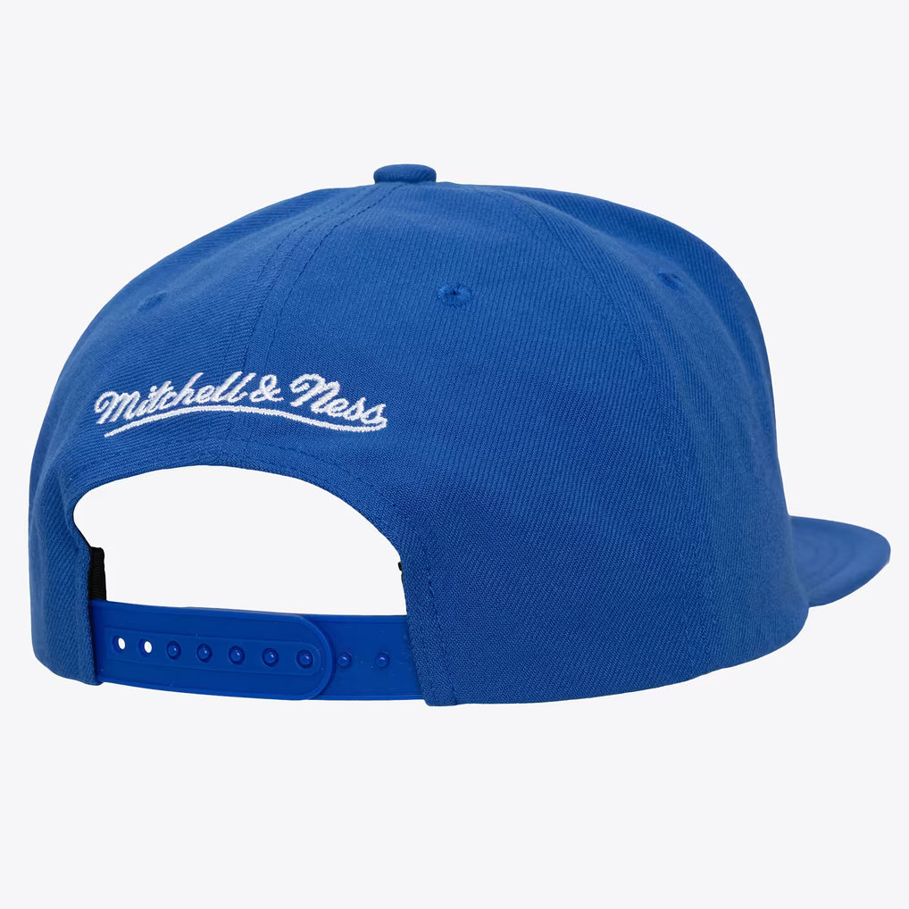 MITCHELL & NESS TORONTO MAPLE LEAFS COLOR POP SNAPBACK HAT by Mitchell and Ness