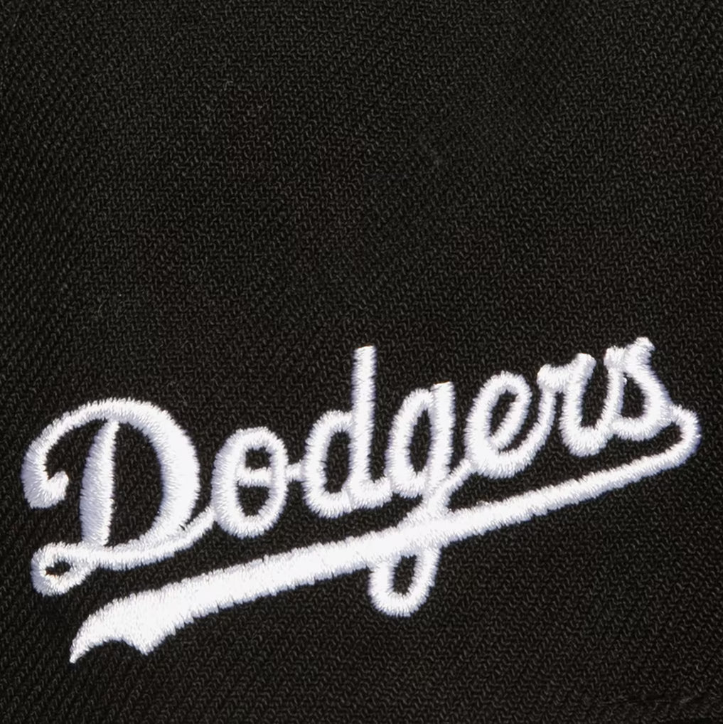 MITCHELL & NESS DODGERS BLACK & WHITE OG SNAPBACK by Mitchell and Ness