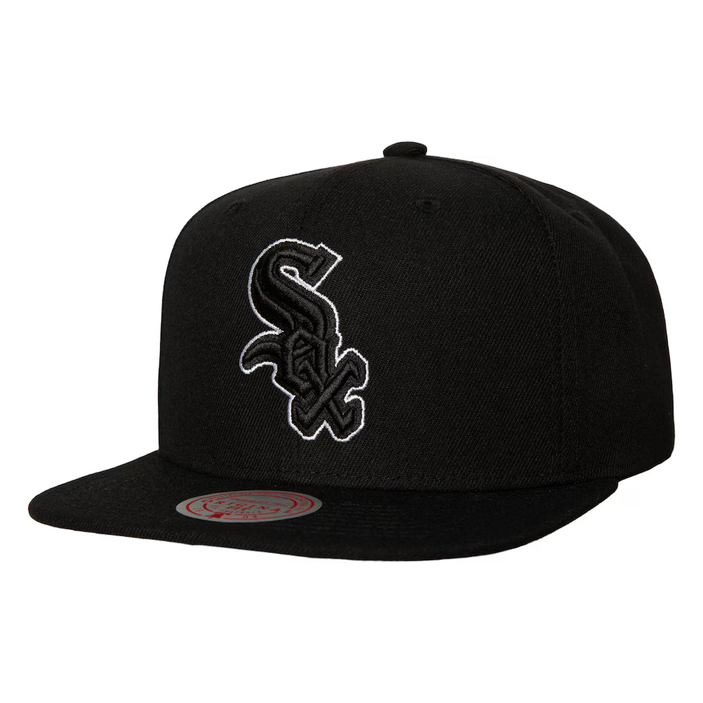 MITCHELL AND NESS WHITE SOX HATS by Mitchell and Ness