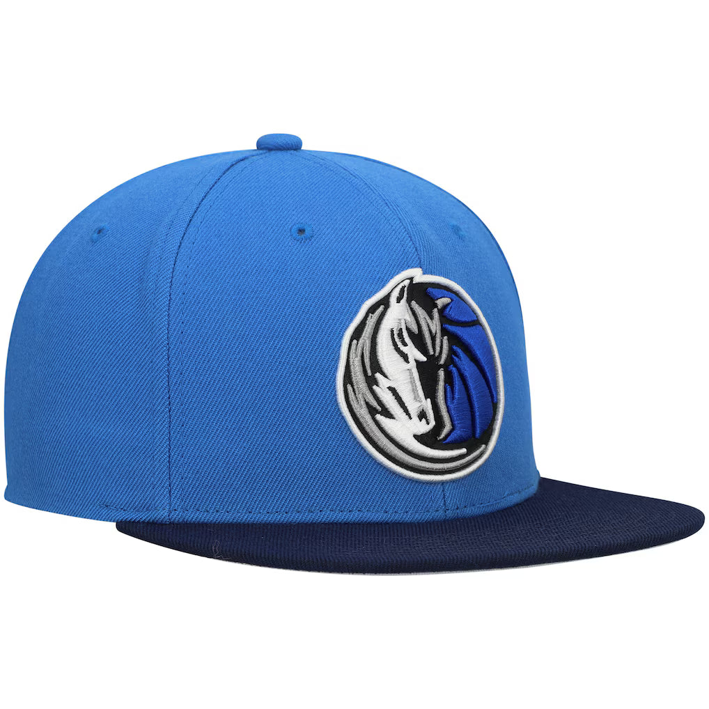 MITCHELL AND NESS MAVERICKS HATS by Mitchell and Ness