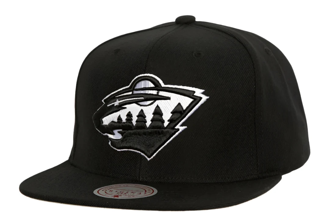 MITCHELL AND NESS MINNESOTA WILD HATS by Mitchell and Ness