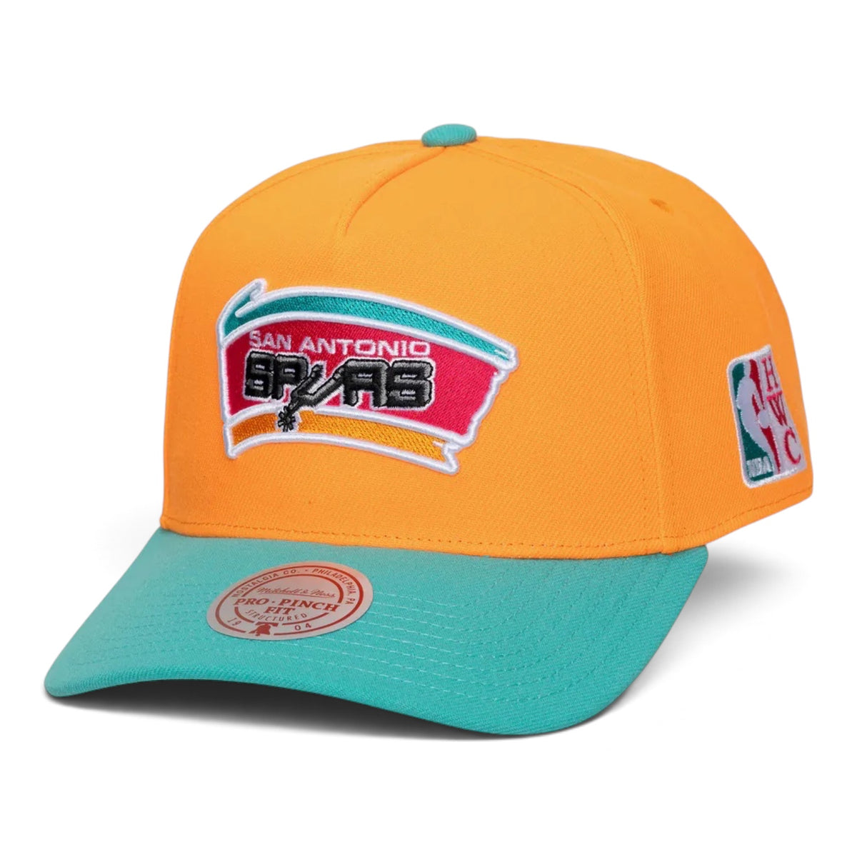 MITCHELL & NESS SAN ANTONIO SPURS LEGENDARY AWAY PRO HAT by Mitchell and Ness